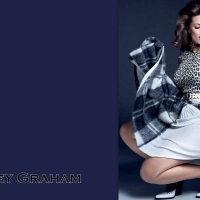 Ashley Graham - Plus Sized Model