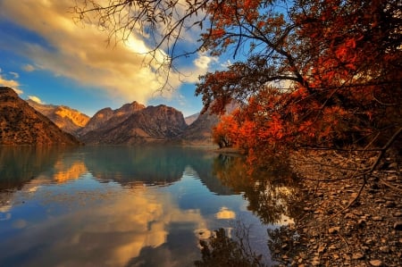 Autumn Touch In The Mountain Lake - clouds, reflections, trees, blue, beautiful, fall, shore, white, tranquility, red, lake, mountains