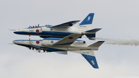 Kawasaki T4 Blue Impulse aerobatic team - Subsonic intermediate jet trainer, Aerobatics, Kawasaki T4, Blue Impulse