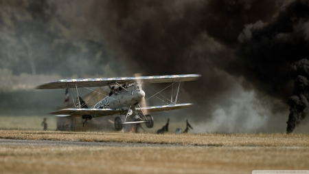 modellbau mit pyroshow - Biplane, Ground, Aircraft, Smoke