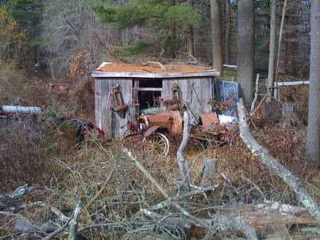 Long Forgotten - old, ford, barn, vintage