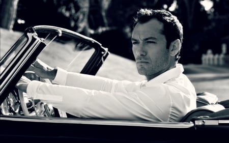 Jude Law - white, jude law, car, man, blue, actor, black