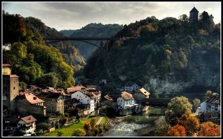 Pont de Berne et Valle du Gottron - houses, bridge, mountain, town