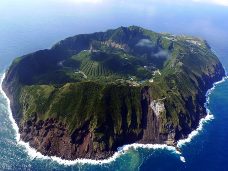 Aogashima Island - volcano, nature, ocean, japan, island, japanese