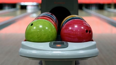 Bowling balls - 1600x900, sport, leagues, ball return