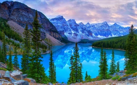 Beautiful Moraine Lake in Canada - canada, nature, canadian landscapes, lakes, banff national park, moraine lake