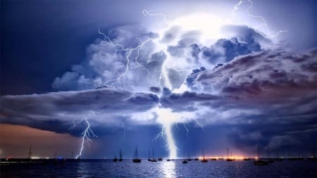 Lighting Over the Ocean - skies, ocean, storm, lighting