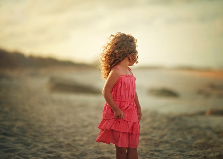 áƒ¦ - princess, beach, girl, summer, child, sand, sea