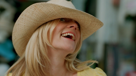 My Hat's Too Big - women, style, fun, girls, models, edith bowman, female, fashion, cowgirls, hats, western, blondes