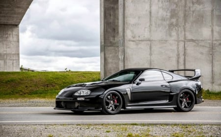 Toyota-Supra - black, spolier, 1000hp, supra