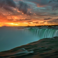 sunset over niagra falls