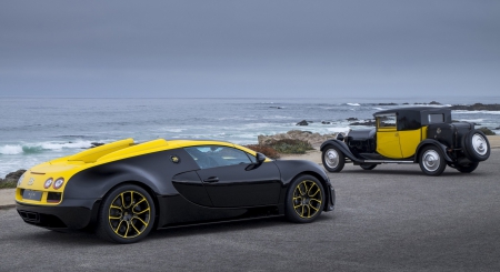 Bugatti - bugatti, beach, parking, cars, waves, car, vintage, old, sea, new