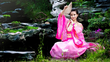 Beautiful In Pink - thieu nicam, rubg dong, quat nans, xinh tuoi