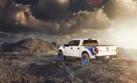 Ford-Raptor - Truck, White, Off Road, Blue Wheels