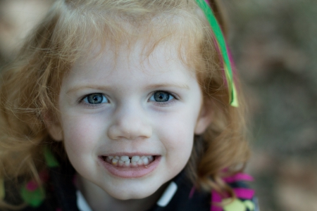 little girl - dainty, pretty, people, blue, eyes, blonde, pure, pink, child, fair, face, nice, bonny, kid, childhood, sightly, DesktopNexus, beautiful, photography, girl, beauty, lovely, sweet, baby, Belle, comely, smile, white, cute, little, adorable