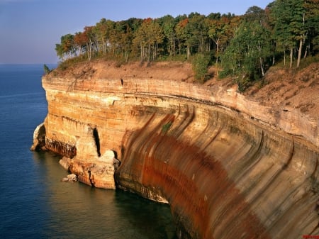 Lake Superior Cliff - cliff, lake, cool, fun, nature