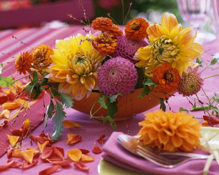 Beautiful Flower Arrangement - cloth, bloom, petals, table, flowers