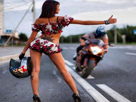 Would you give her a lift ? - Woman, Chick, Motorbikes, Motorcycles, Babe