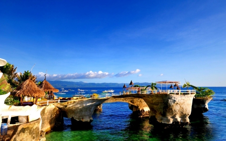 Island Paradise - islands, bridges, oceans, nature, beach huts, rock, sea, cottages