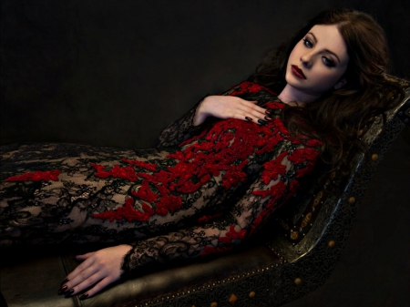 Michelle Trachtenberg - beauty, woman, actress, sofa, dark, girl, red, michelle trachtenberg