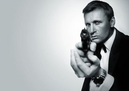 Daniel Craig - gun, movie, daniel craig, black, poster, white, 007, man, actor, james bond