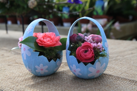 Floral arrangement at Easter plant pot - pot, eggs, basket eggs, flowers, easter, garden, plant