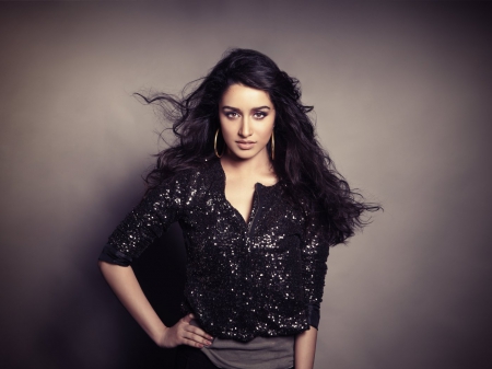 Shraddha Kappor - black, style, beauty, actress