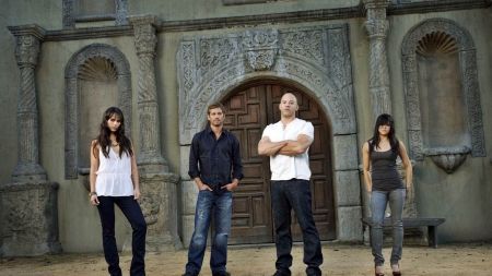 Fast and Furious - Michelle Rodriguez, actor, Fast and Furious, Paul Walker, Vin Diesel, girl, man, actress, Jordana Brewster, woman, movie, action