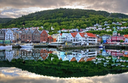 Wonderful Place - mountains, houses, amazing, sea