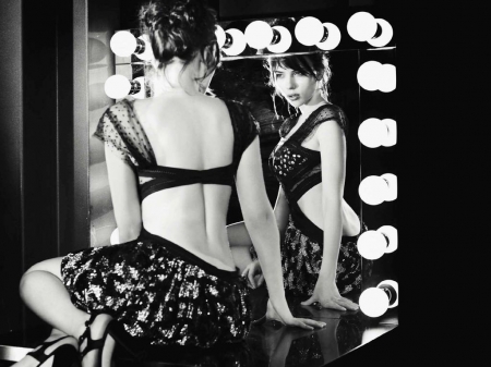 Scarlett Johansson - Scarlett, Johansson, beautiful, actress, Scarlett Johansson, 2015, mirror, model, wallpaper, black white