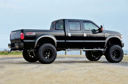 2008-Ford-F-250 - 4 door, lift, black, truck