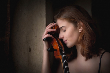 Violinist - woman, girl, female, music, classical, instrument, face, classic, violin