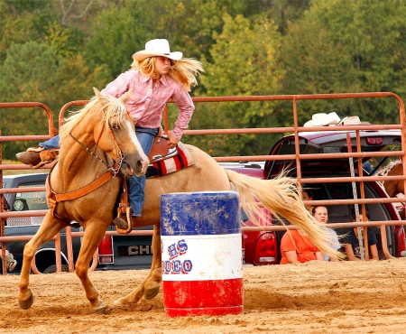 Barrel Ridin' - style, girls, western, women, models, hats, cowgirls, horses, rodeo, fun, female, riding, boots, blondes