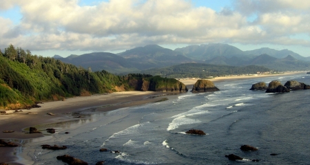 Fantastic Coast - beautiful, sea, waves, clouds