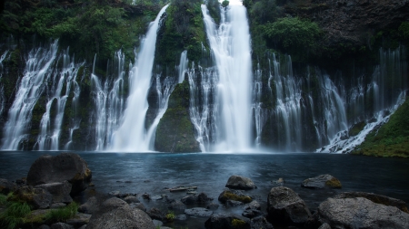 Burney Falls - water, burney, scenery, flow, photography, falls, landscape, California, waterfall, cascade, Pentax, Sigma