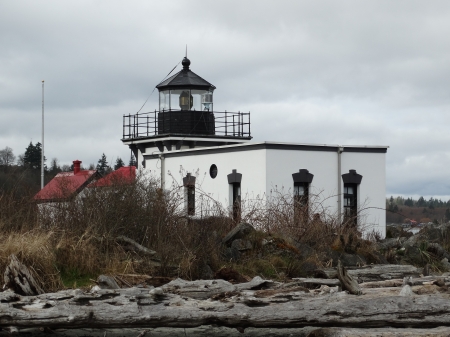 Short lighthouse - white, Lighthouse, beach, grass, cloudy