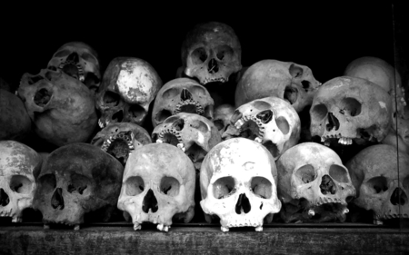 Khmer Rouge genocide - cambodia, khmer, skull, skulls, sad, history, communist, black and white, politique skz, other, sadness, pol pot, photography, democratic kampuchea, very sad, genocide, head, black, white, not cool, picture