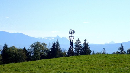 Windmill in the Field - farm, mountains, field, washington, widescreen, windmill, country