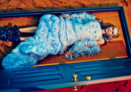 Diane Kruger - blue, dress, girl, orange, actress, door, red, woman, Diane Kruger