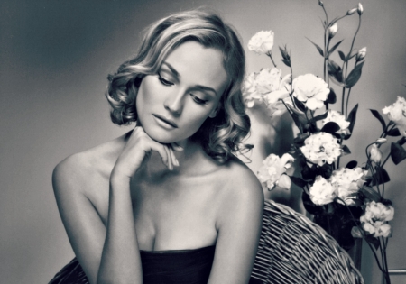 Diane Kruger - girl, blonde, actress, black, retro, white, vintage, woman, Diane Kruger