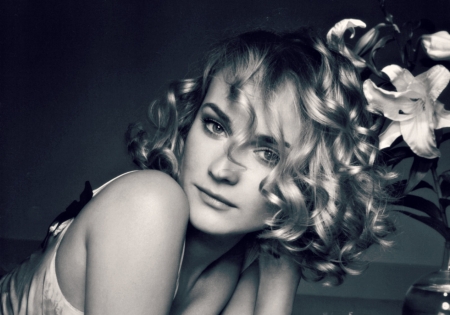 Diane Kruger - woman, diane kruger, actress, girl, black, white, vintage, retro, blonde