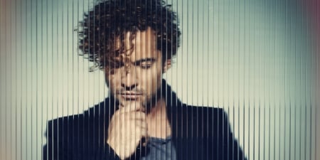 David Bisbal - artist, spanish, glass, man, music, singer, david bisbal