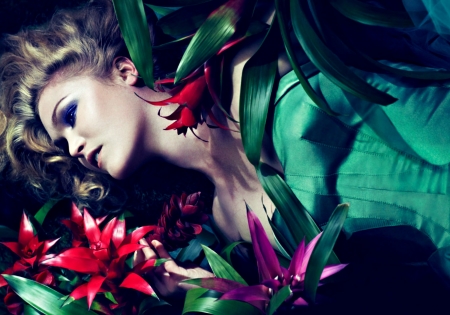 Julia Stiles - woman, actress, girl, exotic, julia stiles, red, green, flower, blonde