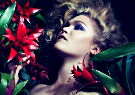 Julia Stiles - woman, actress, girl, exotic, julia stiles, red, green, flower, blonde