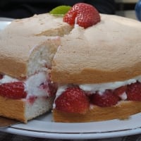 Strawberry Cake