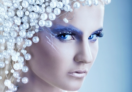 Snow Queen - winter, blue, queen, snow, girl, make-up, white, woman, model, iarna, face