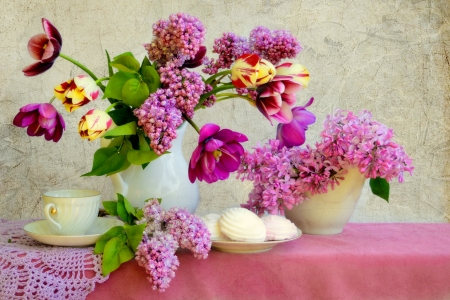 Spring still life - pretty, cokkies, lilac, spring, leaves, flowers, scent, vase, beautiful, coffee, fragrance, tea, lovely, still life, bouquet, tulips, time