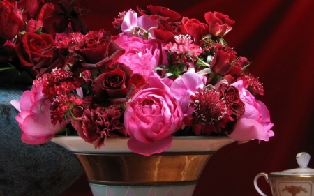 Floral Still Life - vase, roses, carnations, petals, bouquet, still life