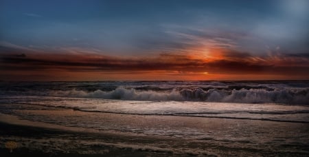 BEFORE THE NIGHT COMES - ocean, sky, clouds, sunset, dusk, waves