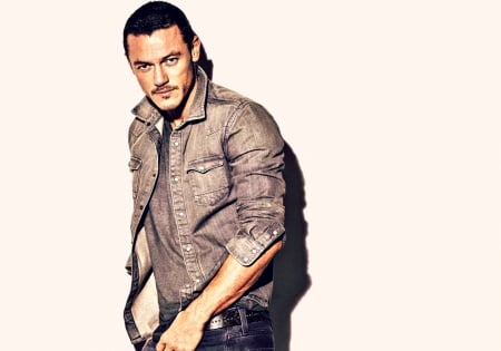 Luke Evans - white, luke evans, actor, man